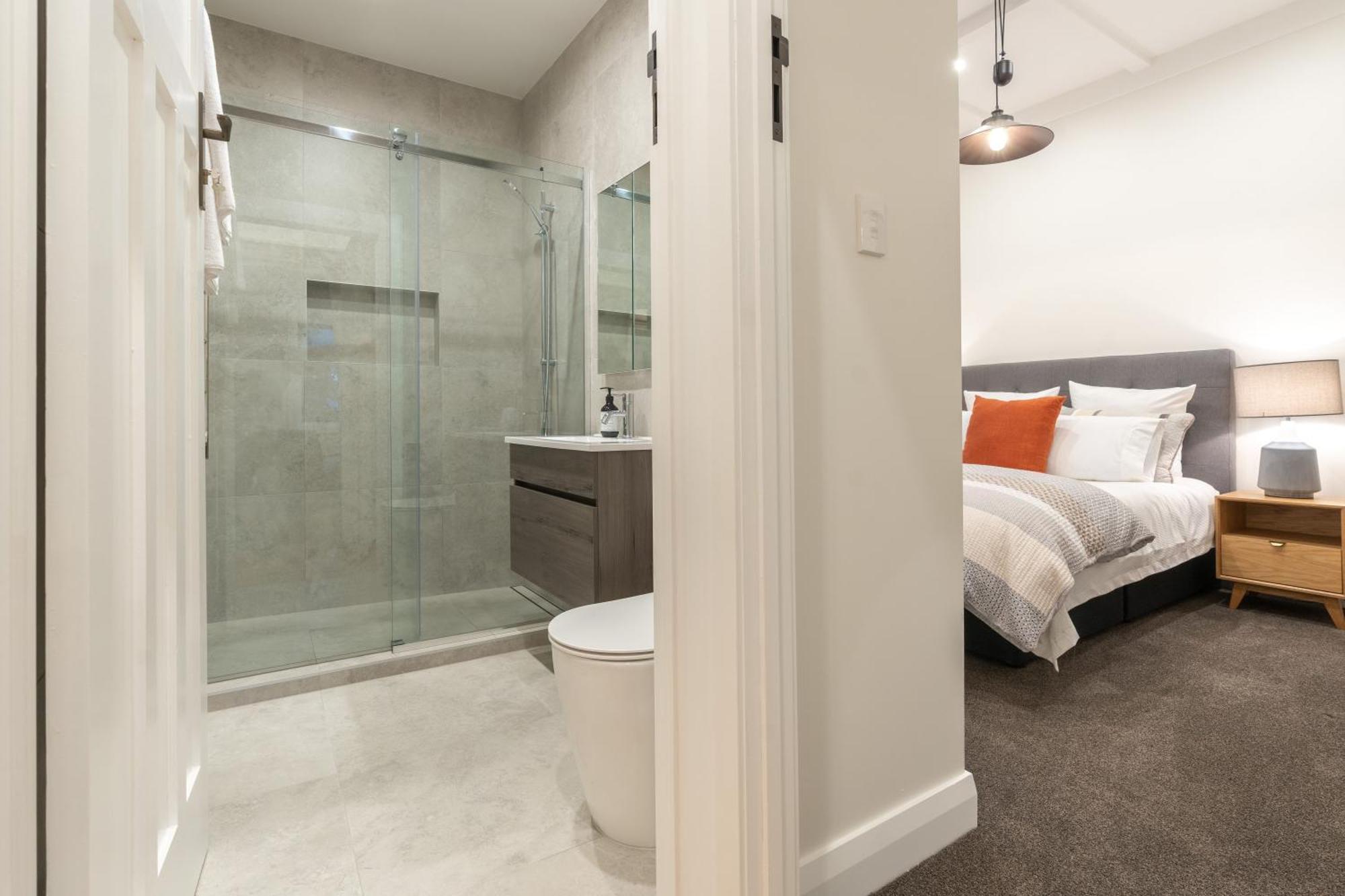 The Village Reserve Boutique Accomodation Оукланд Стая снимка